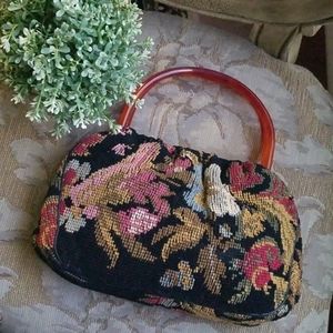 ✔Georgeous Vintage Empress Bag